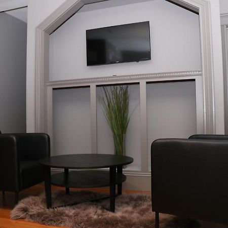 A Stylish Stay With A King Bed And Heated Floors #27 Brookline Exteriér fotografie